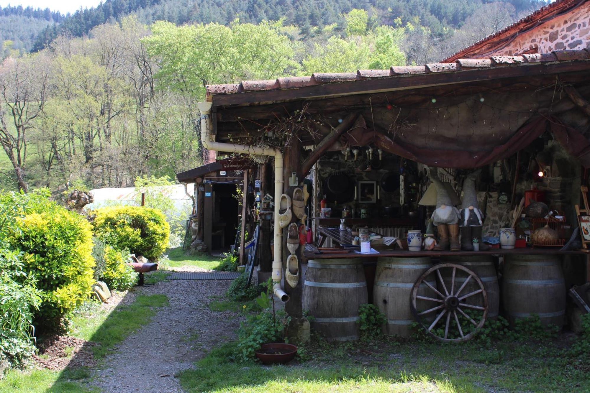 Ferme Les Therondels Saint-Pons-de-Thomieres Exterior foto